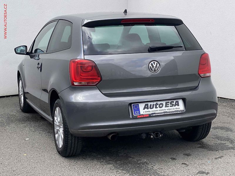 Volkswagen Polo (2014) 1.2 TSi, Life - fotka 6 z 18