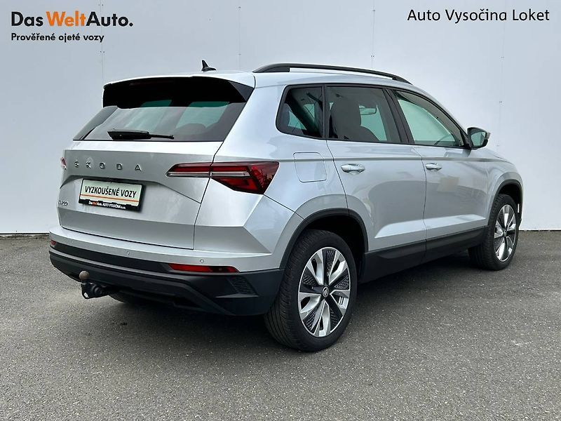 Škoda Karoq (2022) 1.5 TSI 110 kW Tažné Matrix - fotka 2 z 30