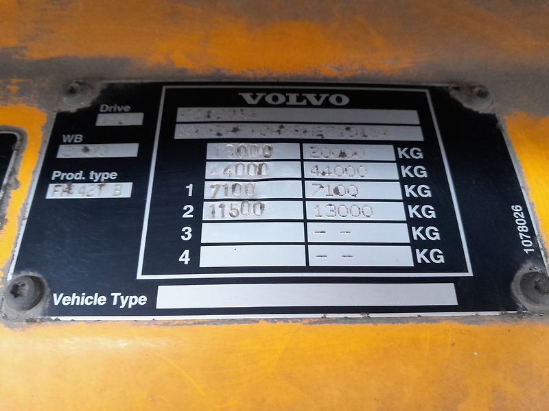 Volvo FH 13 440 Standart Manual tach - fotka 32 z 35