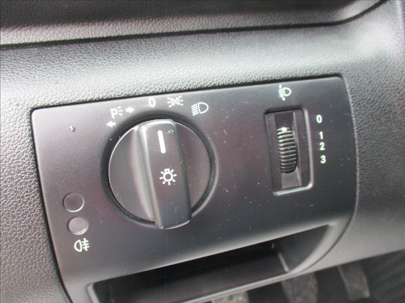 Mercedes-Benz Třídy A 2,0 160 CDI, klima, servis, - fotka 28 z 45