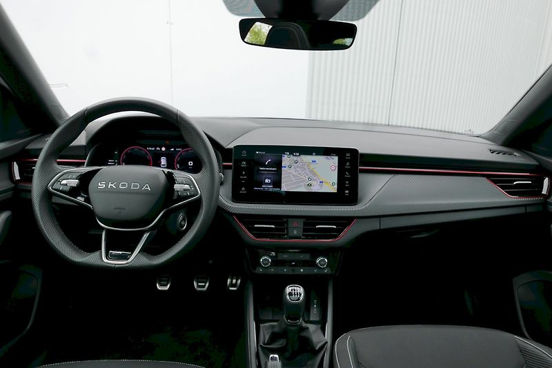 Škoda Kamiq (2025) 1.0 TSI 85 kW M6° Monte Carlo - fotka 5 z 30