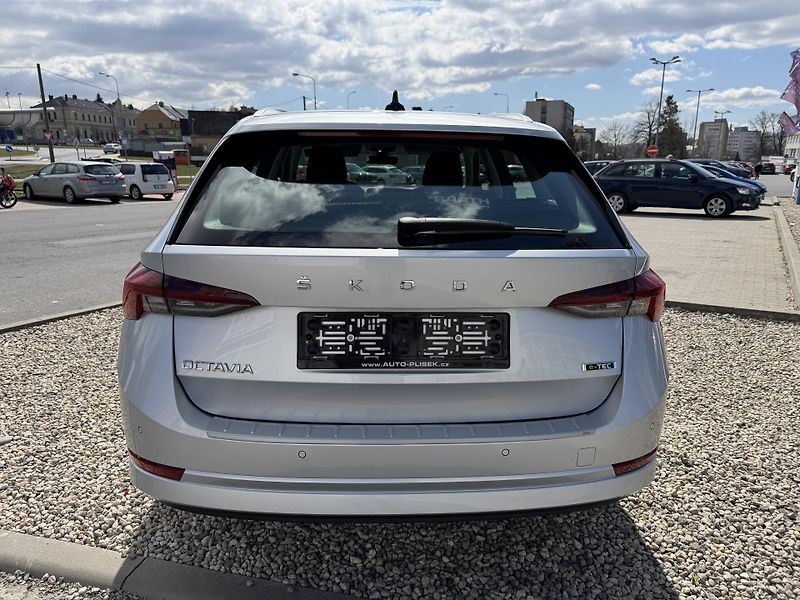 Škoda Octavia 1,5 TSi/110kW DSG e-TEC STYLE - fotka 6 z 80