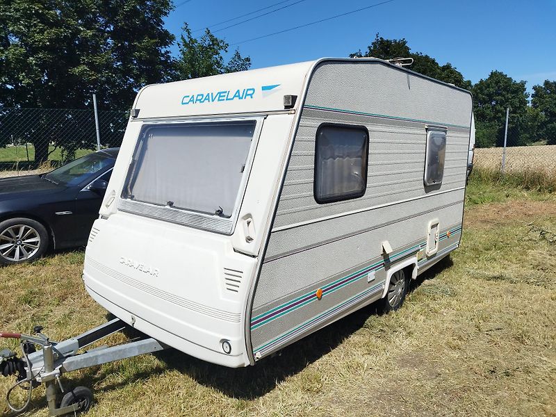 Caravelair (1993) 375 BAMBA LUXE,2-3 OSOBY - fotka 1 z 15