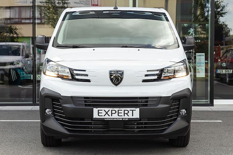 Peugeot Expert (2026) 2,2 BlueHDi 150 S&S MAN6 L3 - fotka 2 z 11