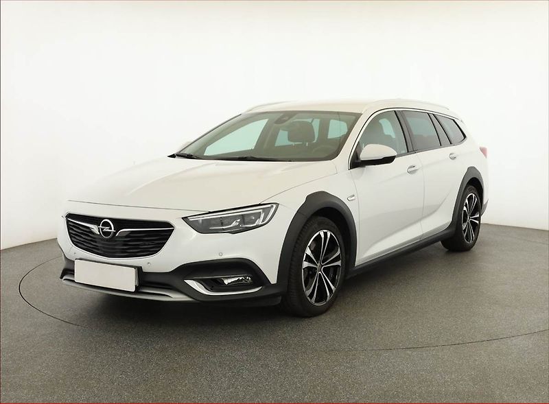 Opel Insignia (2018) 2.0 Turbo 4x4, 4X4, Automat - fotka 2 z 17