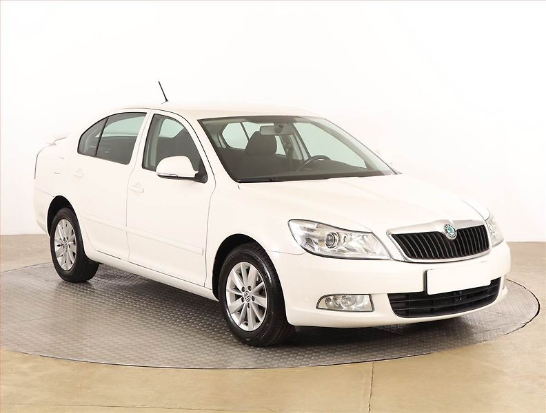 Škoda Octavia (2012) 1.6 TDI, Serv.kniha, Navi - fotografie inzerátu