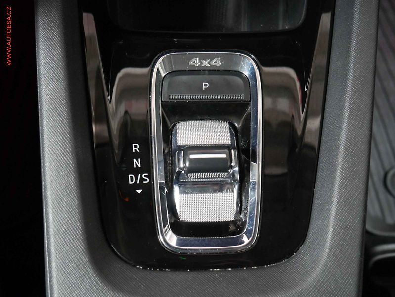 Škoda Octavia (2022) 2.0 TDi 4x4, 1.maj,ČR, Style - fotka 19 z 21