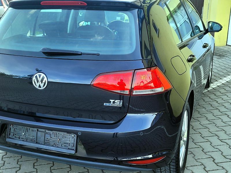 Volkswagen Golf 1,2 TSi SERV.KN*CEBIA,EA211 - fotka 15 z 39