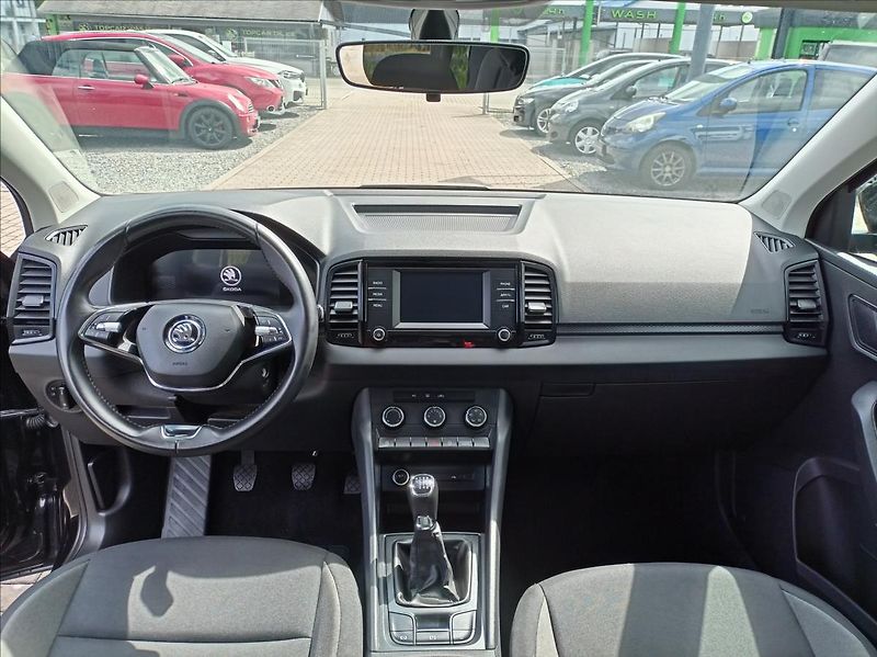 Škoda Karoq 1,0   TSI AMBITION - fotka 9 z 18