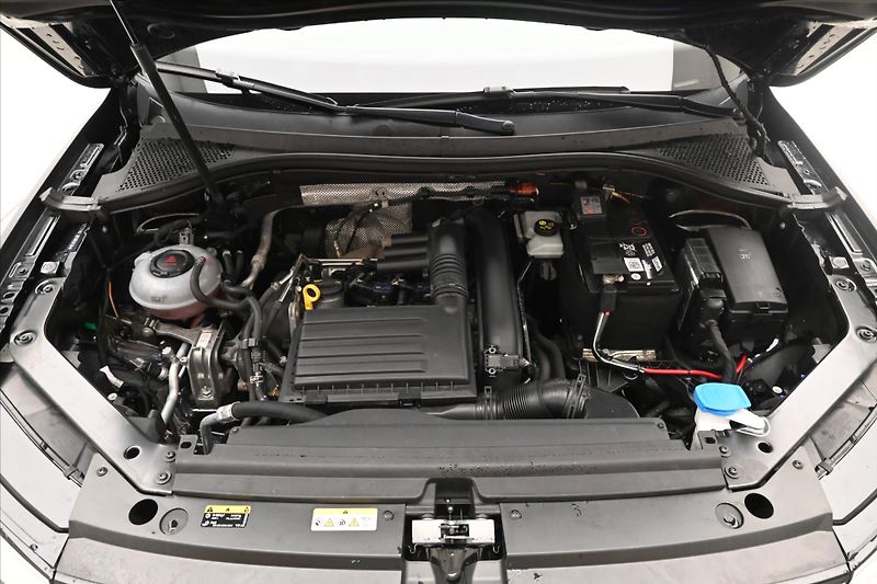 Volkswagen Tiguan Allspace 1,4 TSI 110kW Tažné Záruka až - fotka 9 z 30