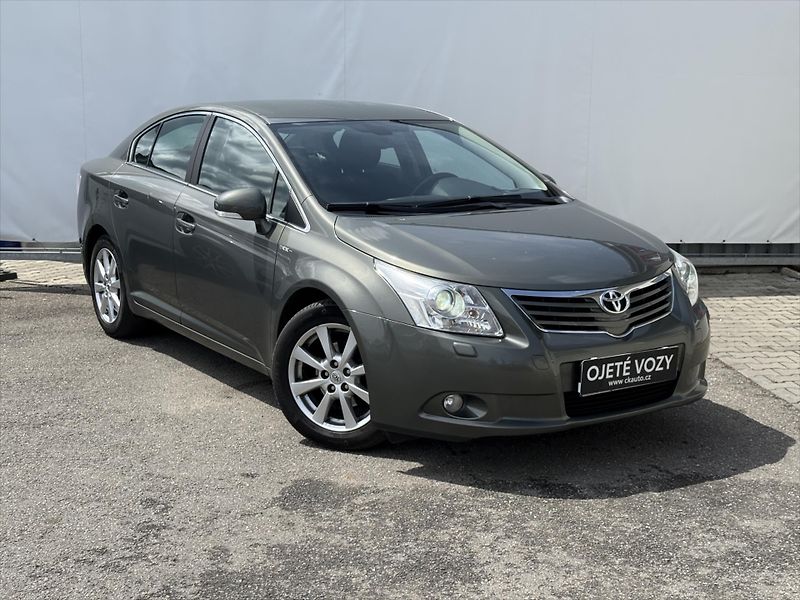 Toyota Avensis 2,0 Sol, Automat - fotka 3 z 18