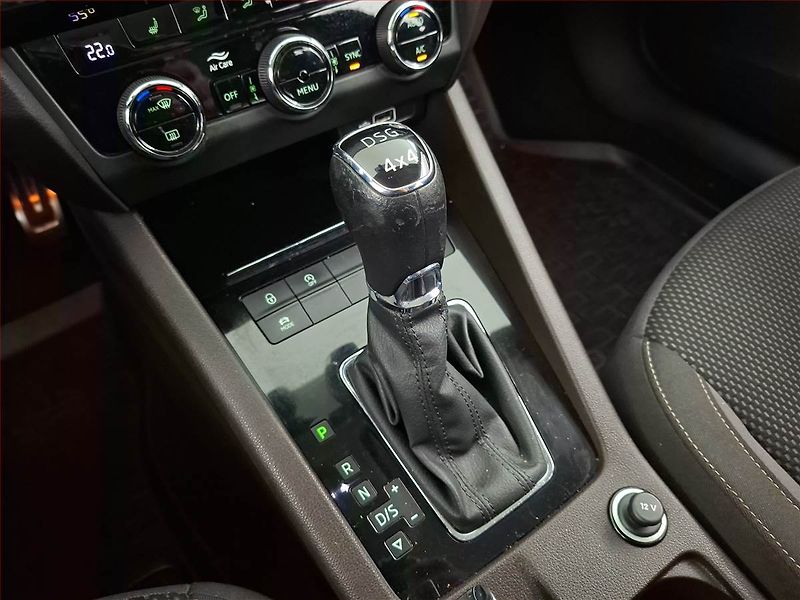 Škoda Octavia (2019) Scout 2.0 TDI, 4X4, Automat - fotka 13 z 18
