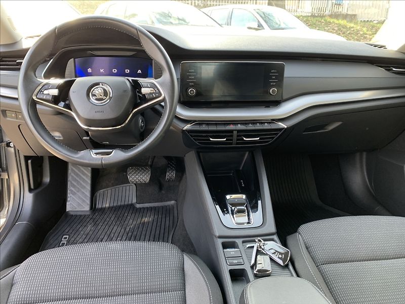 Škoda Octavia 1,0 TSI DSG AMB.,1.MAJITEL,ČR, - fotka 9 z 21