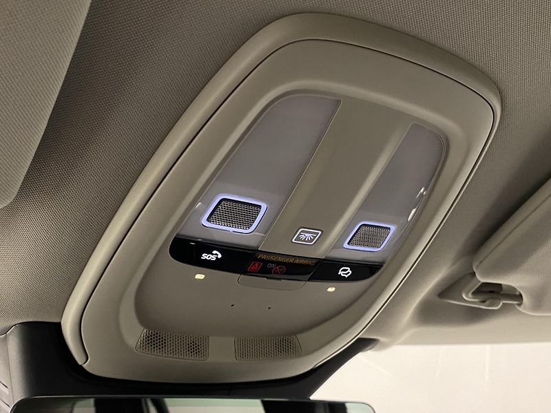Volvo XC90 (2026) T8 AWD Plug-in BRIGHT PLUS 7m - fotka 37 z 73