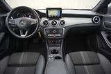 Mercedes-Benz CLA (2017) 200 2,2D SHOOTINGBRAKE AUT. - náhled 16