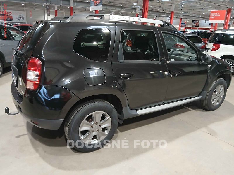 Dacia Duster (2017) 1.6, 1.maj,ČR, AC, temp - fotka 2 z 3
