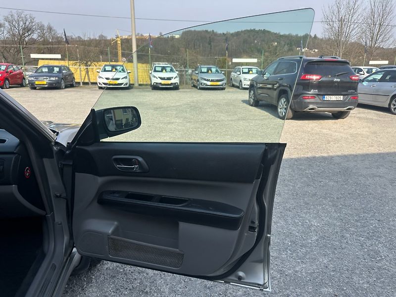 Subaru Forester 2.5i 155kW/4x4/Tažné - fotka 18 z 21