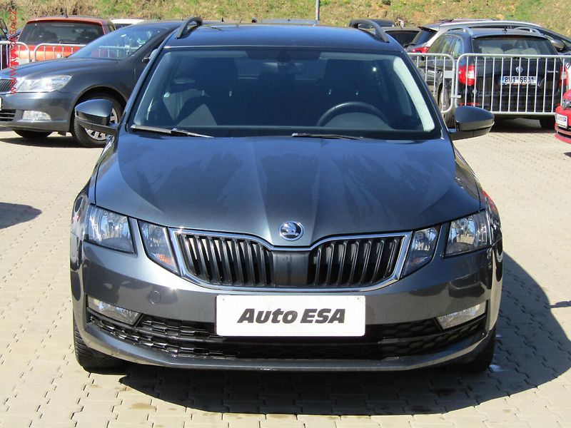 Škoda Octavia (2019) 2.0 TDi 4x4, 2.maj,ČR - fotka 2 z 18