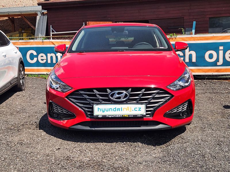 Hyundai i30 1.0-1.MAJITEL-AUTOMAT-KAMERA - fotka 3 z 12