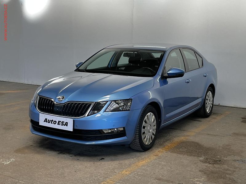Škoda Octavia (2018) 1.4 TSI, ČR, Ambition, DSG - fotka 3 z 15