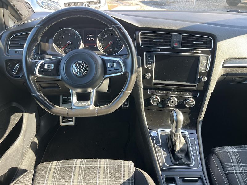 Volkswagen Golf (2016) GTD 2.0 TDI DSG 135 KW - fotka 14 z 25