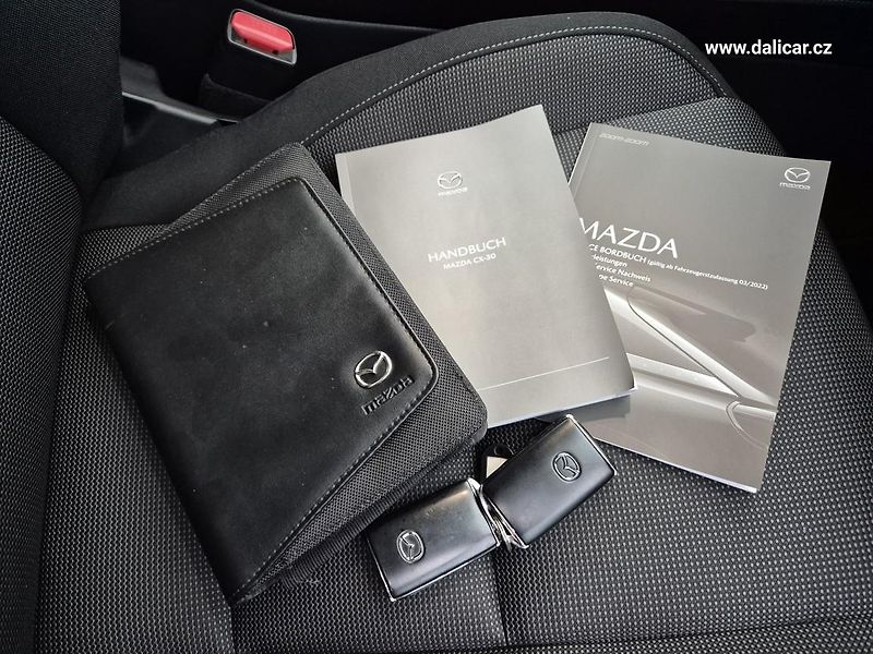 Mazda CX-30 (2022) CX-30 2.0i ESkyactiv-X Automat - fotka 48 z 54