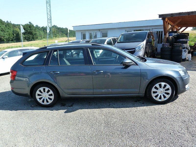 Škoda Octavia 1.6 tdi Greenline - fotka 4 z 19