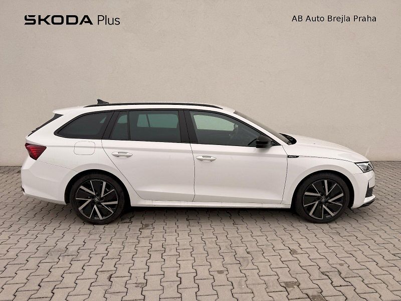Škoda Octavia (2025) OCT.COMBI SPORTLINE 1,5 TSI M- - fotka 8 z 34