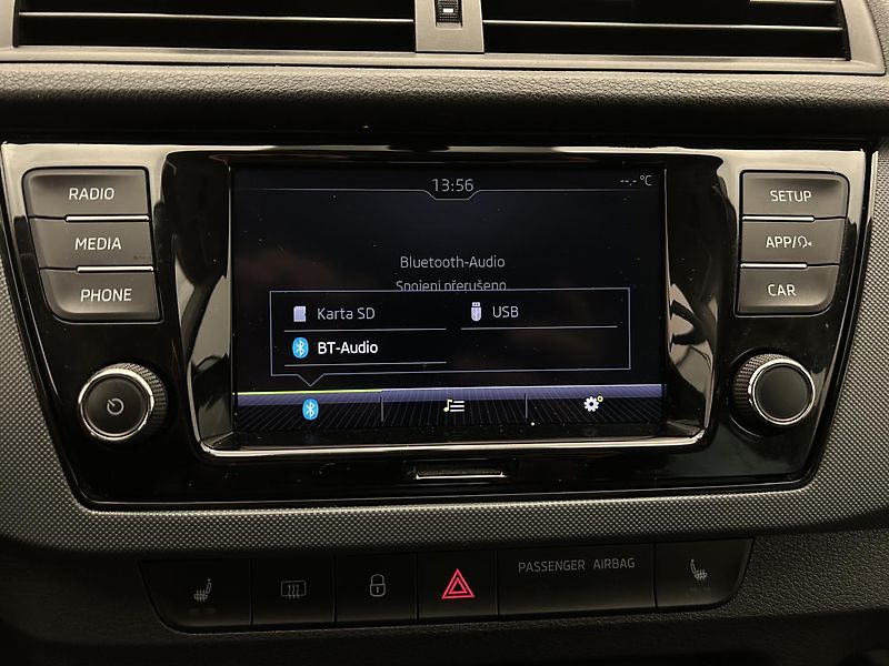 Škoda Fabia 1.0 TSI Active Plus - fotka 11 z 21