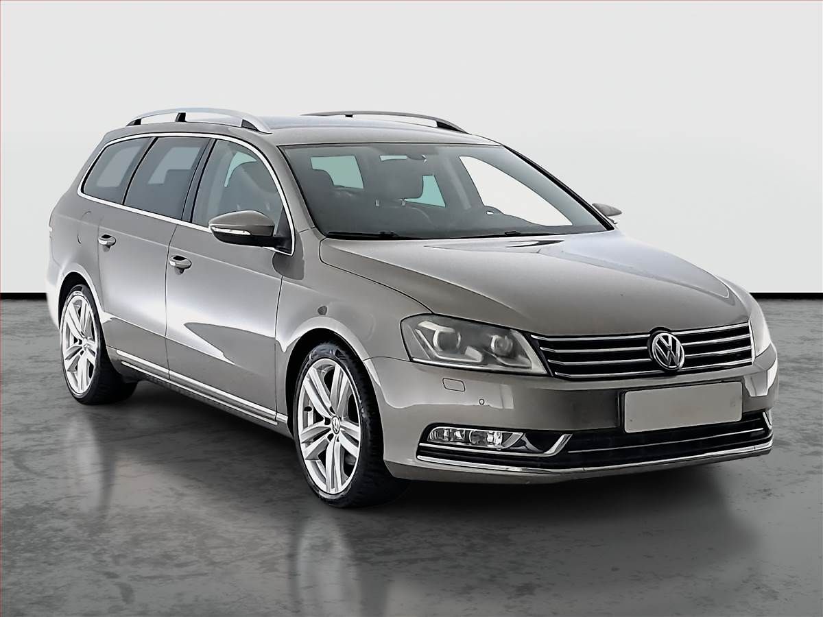 Volkswagen Passat Highline 2.0 TDI, Serv.kniha