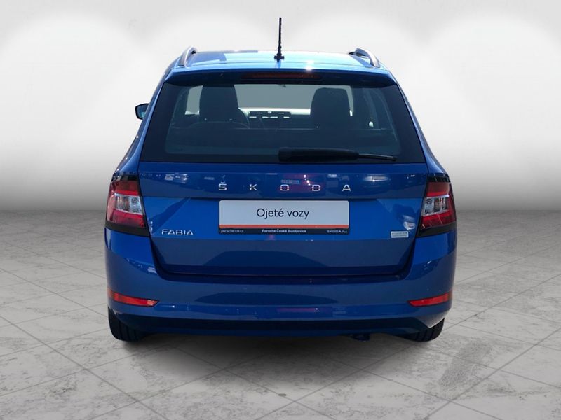 Škoda Fabia COMBI 1.0 TSi AMBITION - fotka 9 z 27