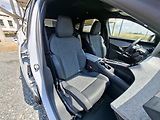 Peugeot 3008 ALLURE HYBRID 145k e-DCS6 - náhled 16