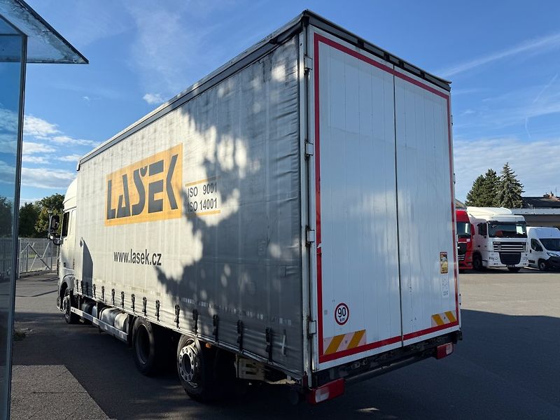 DAF XF440 EURO 6 6x2 - fotka 5 z 20