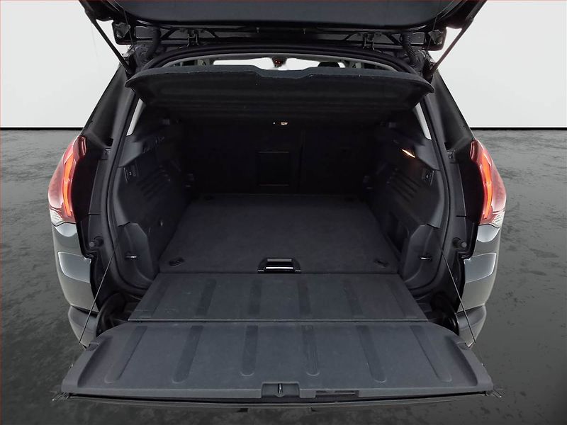 Peugeot 3008 (2014) 1.6 HDi, Navi, Tempomat - fotka 14 z 20