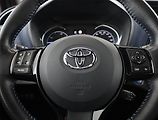 Toyota Yaris (2018) 1.5 Hybrid, Automat - náhled 8