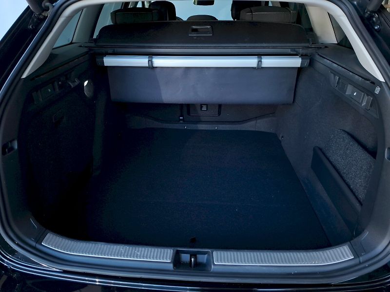 Škoda Superb (2025) COMBI SELECTION TD 110/2.0 A7F - fotka 36 z 41