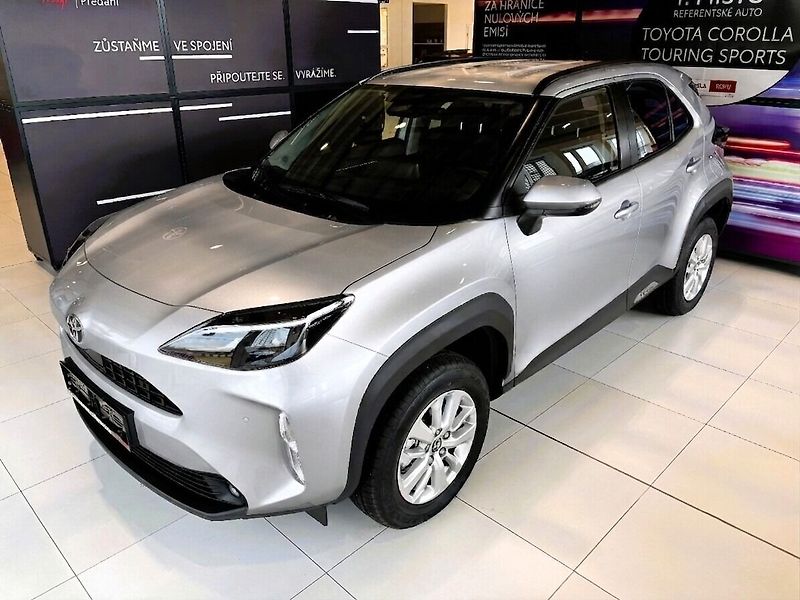 Toyota Yaris Cross 1,5 Comfort 130k - fotka 3 z 7
