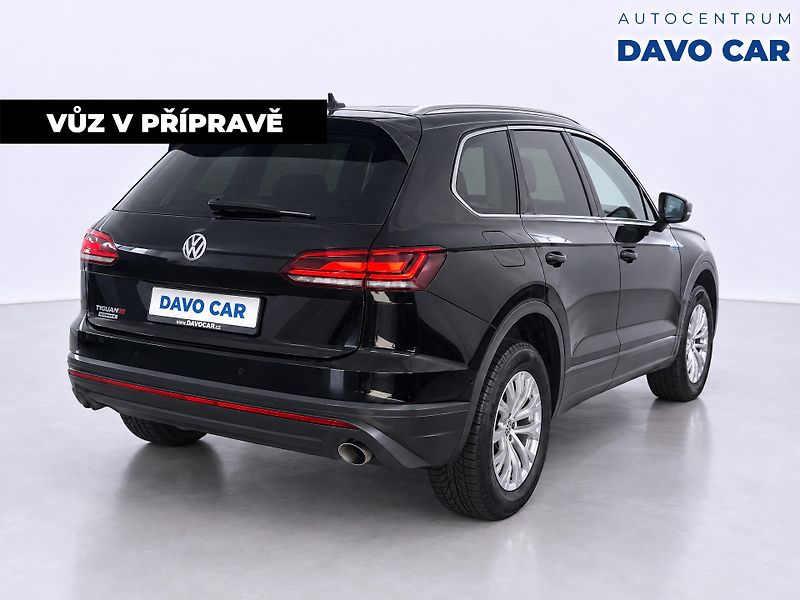 Volkswagen Touareg 3,0 - fotka 5 z 12