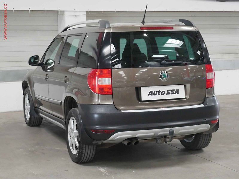 Škoda Yeti (2010) 1.4 TSI, ČR, autoAC - fotka 4 z 15