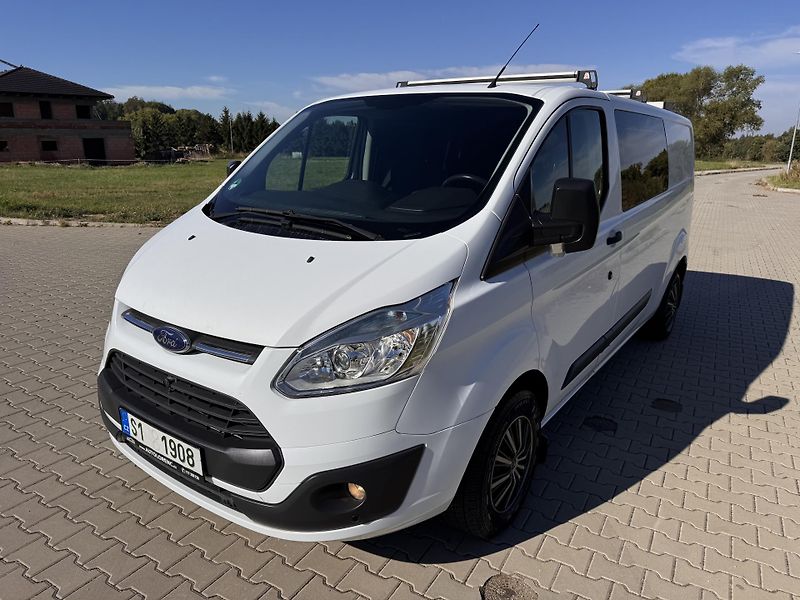 Ford Transit Custom 2.2TDCI 92Kw L2 - 5.Míst - fotografie inzerátu
