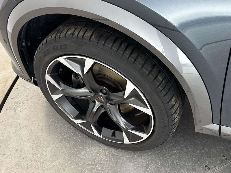 Cupra Formentor DSG - fotka 28 z 28