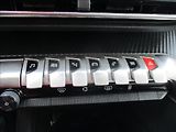 Peugeot 3008 1,6 HDI, navi, klima, servis, - náhled 13