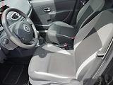 Renault Clio (2011) 1.2i, AC, temp - náhled 8