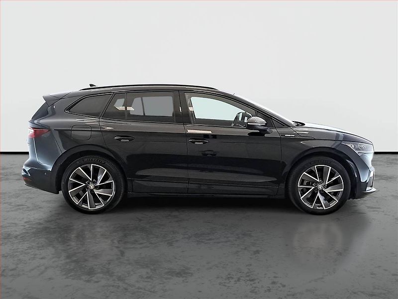 Škoda Enyaq (2023) Sportline iV 80 (82 kWh) - fotka 6 z 31
