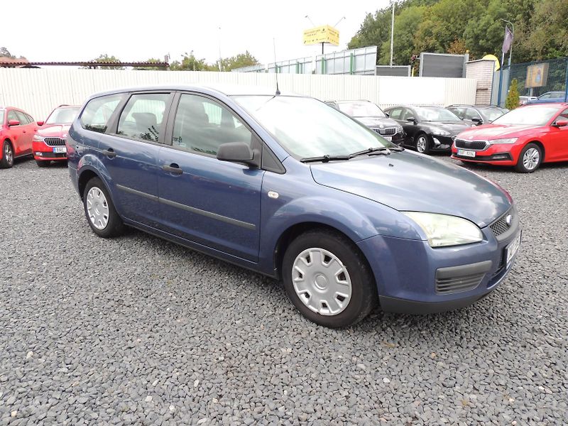 Ford Focus (2006) 1,6TDCi,80kw,Combi,klima - fotka 3 z 30