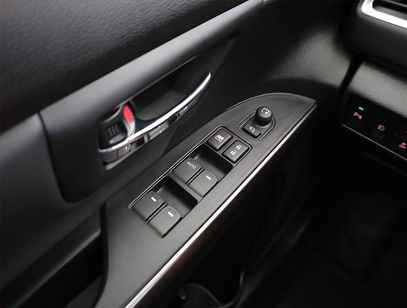 Suzuki SX4 S-Cross (2022) 1.4 BoosterJet - fotka 18 z 21