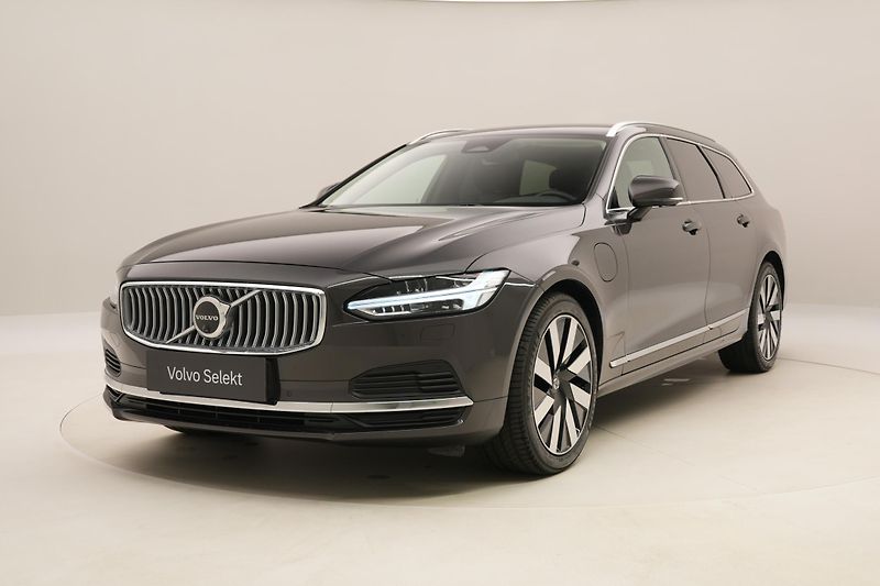 Volvo V90 T6 AWD RECHARGE BRIGHT PLUS - fotka 1 z 64