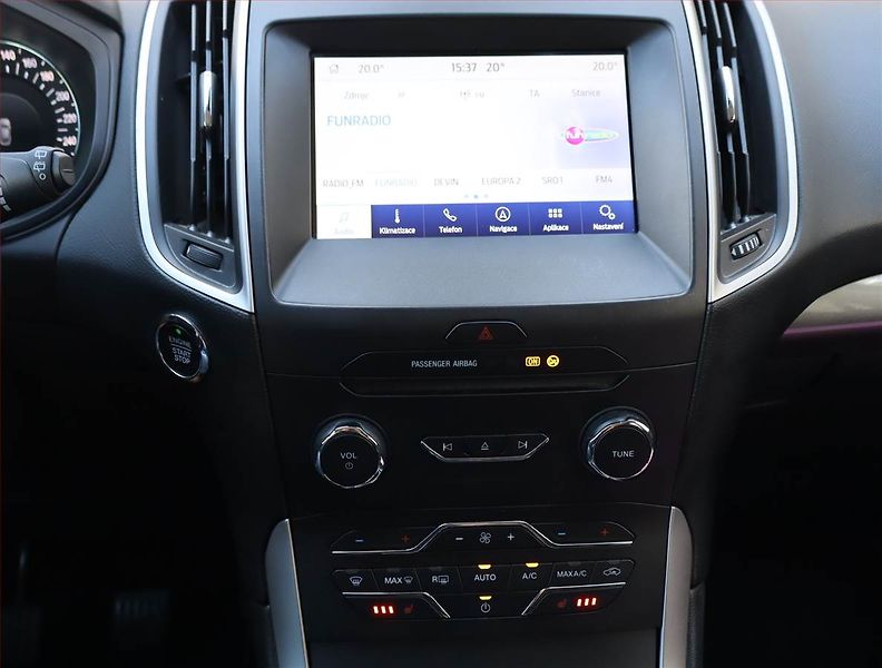 Ford S-MAX (2018) 2.0 EcoBlue, Navi, Tempomat - fotka 12 z 23