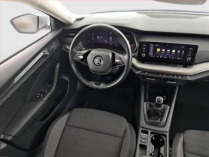 Škoda Octavia (2023) Ambition 2.0 TDI, ČR,1.maj - fotka 7 z 16