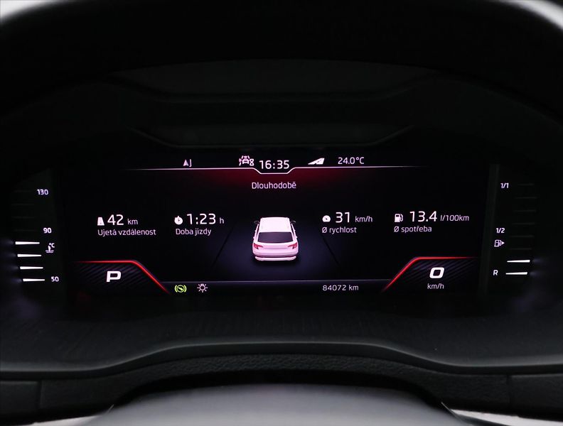 Škoda Karoq 2,0 TSI 140kW DSG Sportline - fotka 19 z 36